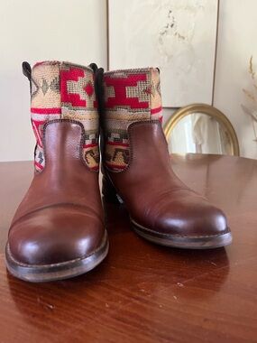 Pikolinos Brown Leather Southwestern Boho Woven Booties Size 38 7.5